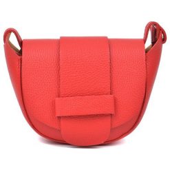 RobertaM torebka damska crossbody czerwona. Czerwone torebki klasyczne damskie Robertam, bez wzorów, eleganckie, bez dodatków. Za 319,00 zł.