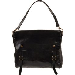 Torebki klasyczne damskie: Skórzana torebka w kolorze czarnym – 35 x 27 x 18 cm