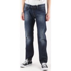 Diesel Darron Dżinsy Niebieski. Niebieskie jeansy męskie Diesel, bez wzorów. Za 585,95 zł.