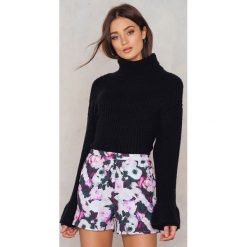 NA-KD Boho Szorty z wysokim stanem - Pink,Multicolor. Różowe szorty damskie NA-KD Boho, s, bez wzorów, z poliesteru, boho, z podwyższonym stanem. W wyprzedaży za 60,97 zł.