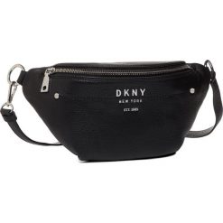 Saszetka nerka DKNY - Erin-Belt Bag R01IAG95 Black/Silver BSV. Czarne nerki damskie DKNY, bez wzorów, ze skóry, bez dodatków. W wyprzedaży za 689,00 zł.