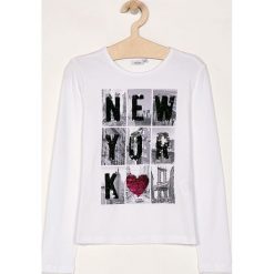 Blukids - Longsleeve dziecięcy 140-170 cm. Białe bluzki dziewczęce Blukids, z aplikacjami, z elastanu, z okrągłym kołnierzem, z długim rękawem, długie, bez kaptura. W wyprzedaży za 49,90 zł.