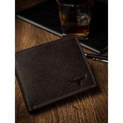 Portfel męski skórzany RFID Buffalo Wild N992-B-MHU brązowy - Brązowy. Pomarańczowe portfele męskie BUFFALO WILD, bez wzorów. Za 49,99 zł.