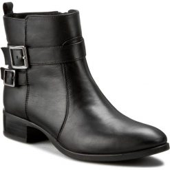 Botki UNISA - Dego Ri Black. Czarne botki damskie skórzane marki Unisa. W wyprzedaży za 399,00 zł.