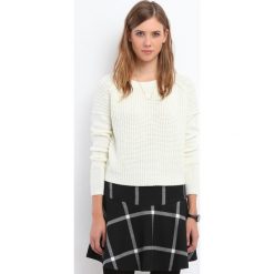 SWETER DŁUGI RĘKAW DAMSKI REGLAN, LUŹNY. Białe swetry damskie TROLL, na zimę, xl, bez wzorów, prążkowane, z długim rękawem, długie, bez kaptura. W wyprzedaży za 30,00 zł.