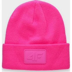 Czapka damska CAD069 - fuksja. Czerwone czapki damskie . W wyprzedaży za 29,99 zł.