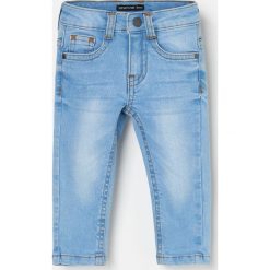 Jeansy slim fit - Niebieski. Niebieskie jeansy damskie Reserved, bez wzorów, z jeansu. Za 59,99 zł.