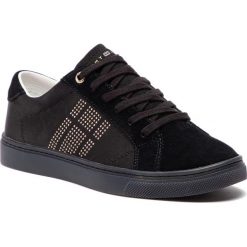 Sneakersy TOMMY HILFIGER - Sparkle Satin Essential Sneaker FW0FW03694 Black 990. Czarne półbuty damskie TOMMY HILFIGER, ze skóry. W wyprzedaży za 229,00 zł.