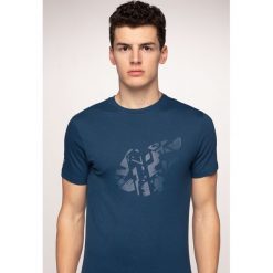 T-shirt męski TSM004 - granat. Szare koszulki męskie marki 4f, m, bez wzorów, bez kołnierzyka. Za 39,99 zł.