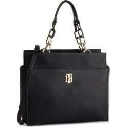 Torebka TOMMY HILFIGER - Th Saffiano Satchel AW0AW06809 002. Czarne torebki klasyczne damskie TOMMY HILFIGER, bez wzorów, ze skóry ekologicznej, klasyczne, bez dodatków. Za 799,00 zł.