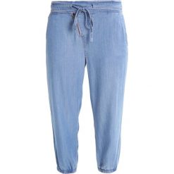 Boyfriendy damskie: Cream DAMARIS Jeansy Relaxed Fit light blue