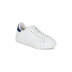 Buty Yurban SATURNA. Białe trampki i tenisówki damskie Yurban, bez wzorów, bez zapięcia. Za 173,40 zł.
