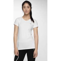 T-shirt damski TSD002A - biały. Białe t-shirty damskie 4f, bez wzorów, bez kołnierzyka. W wyprzedaży za 29,99 zł.