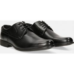Czarne buty wizytowe casu mxc427. Czarne buty wizytowe męskie Casu, bez zapięcia. Za 79,99 zł.
