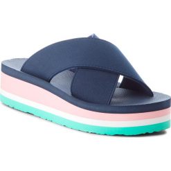 Chodaki damskie: Klapki GIOSEPPO – 38570 Navy