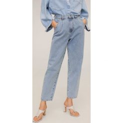 Mango - Jeansy Regina. Jeansy damskie Mango, z podwyższonym stanem. W wyprzedaży za 111,90 zł.