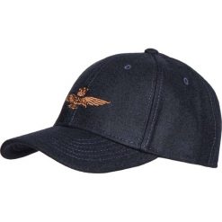 Czapka AERONAUTICA MILITARE Granatowy. Niebieskie czapki męskie Aeronautica Militare, na zimę, z haftami. Za 240,00 zł.