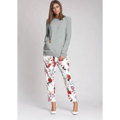 Jasnozielony Sweter All About Love. Czarne swetry klasyczne damskie marki other, l. Za 89,99 zł.