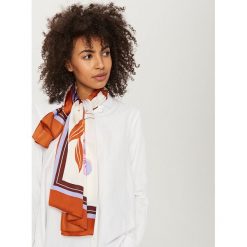 Chusty damskie: Chusta w kwiaty – Fioletowy
