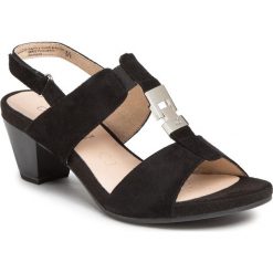 Sandały CAPRICE - 9-28306-24 Black Suede 004. Czarne klapki damskie Caprice, bez wzorów, ze skóry, bez obcasa, na obcasie. W wyprzedaży za 189,00 zł.