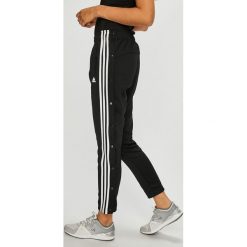 Adidas Performance - Spodnie. Czarne spodnie sportowe damskie marki adidas Performance, s, z bawełny. Za 229,90 zł.