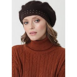 Brązowy Beret Waters. Pomarańczowe berety damskie Born2be, bez wzorów, z dzianiny. Za 39,99 zł.