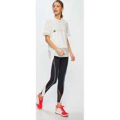 Adidas Performance - Top Stella McCartney. Białe topy damskie marki adidas Performance, s, z nadrukiem, z bawełny, z okrągłym kołnierzem. Za 229,90 zł.