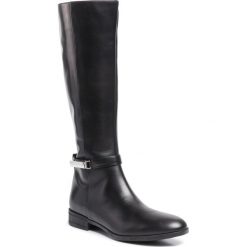 Oficerki BOSS - Jean Strap Boot-C 50419010 10212362 01 Black 001. Czarne kozaki damskie Boss, ze skóry, bez obcasa, na obcasie, bez zapięcia. W wyprzedaży za 1089,00 zł.
