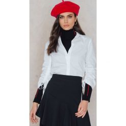 Koszule wiązane damskie: Trendyol Koszula z rękawami ściąganymi sznureczkami – White