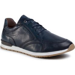 Sneakersy QUAZI - QZ-59-04-000566 107. Niebieskie sneakersy męskie QUAZI, bez zapięcia. W wyprzedaży za 229,00 zł.