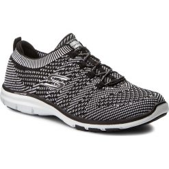 Buty SKECHERS - Galaxies 22882/BKW Black/White. Czarne buty sportowe damskie Skechers, bez wzorów, z tworzywa sztucznego, sportowe, na fitness i siłownię. W wyprzedaży za 189,00 zł.