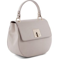Torebki klasyczne damskie: Skórzana torebka w kolorze piaskowym – 25 x 27 x 11 cm