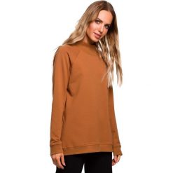 Bluza oversize gładka - karmelowa. Bluzy damskie Moe, z elastanu, bez kaptura. W wyprzedaży za 149,00 zł.