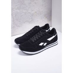 Czarne Buty Sportowe Shelfly. Czarne buty sportowe męskie Born2be, bez zapięcia. W wyprzedaży za 99,99 zł.