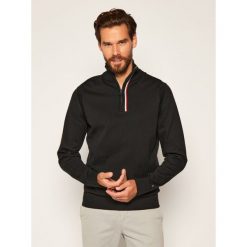 Sweter TOMMY HILFIGER Global Stripe Branded Zip Mock MW0MW12274. Czarne swetry męskie TOMMY HILFIGER, m, bez wzorów, klasyczne, z klasycznym kołnierzykiem, bez kaptura. W wyprzedaży za 359,00 zł.