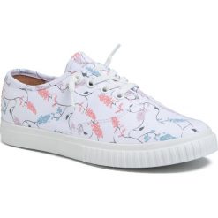 Tenisówki TIMBERLAND - Newport Bay Bumper Toe Ox TB0A2FTZ100 White Canvas. Białe półbuty damskie Timberland, na co dzień, bez wzorów, ze skóry, bez obcasa, na płaskiej podeszwie, bez zapięcia. Za 289,00 zł.