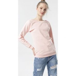 Jasnoróżowa Bluza Bessie. Różowe bluzy damskie Born2be, xl, bez wzorów, bez rękawów, bez kaptura. W wyprzedaży za 64,99 zł.