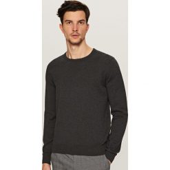 Swetry klasyczne męskie: Sweter basic – Szary