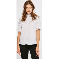 Answear - Top. Białe bluzki damskie ANSWEAR, s, bez wzorów, z bawełny, casualowe, z golfem. W wyprzedaży za 79,90 zł.