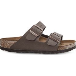 Birkenstock brązowe Arizona 181. Pomarańczowe klapki damskie Birkenstock, bez wzorów, z tkaniny, bez obcasa. W wyprzedaży za 289,00 zł.