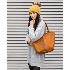 Skórzana torebka damska shopper bag BALEINE s152 musztardowa. Torby damskie na zakupy Baleine, bez wzorów, ze skóry, biznesowe, na ramię, duże, bez dodatków. Za 199,99 zł.