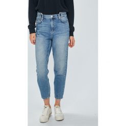 Review - Jeansy Boyfriend. Niebieskie boyfriendy damskie marki Review, z podwyższonym stanem. W wyprzedaży za 159,90 zł.