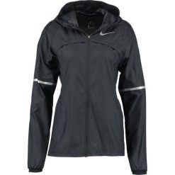 Kurtki damskie do biegania: Nike Performance HOODED SHIELD Kurtka do biegania black