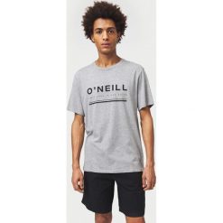 O'Neill Arrowhead Koszulka Szary. Szare podkoszulki męskie O'Neill, l, z haftami, z bawełny, bez kołnierzyka, z krótkim rękawem, krótkie. Za 119,95 zł.
