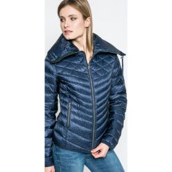 Jack Wolfskin - Kurtka puchowa Richmond. Niebieskie płaszcze damskie marki Jack Wolfskin, s, z poliesteru, krótkie. W wyprzedaży za 319,90 zł.