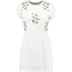 Sukienki: Missguided GREEN EMBROIDERED Sukienka letnia white