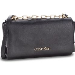 Torebka CALVIN KLEIN - Frame Shoulder Bag K60K604593 001. Czarne listonoszki damskie marki Calvin Klein, ze skóry ekologicznej. Za 599,00 zł.
