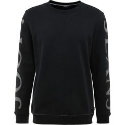 JOOP! Jeans ARNIKO Bluza schwarz. Czarne bluzy męskie marki JOOP! Jeans, xl, bez wzorów, z bawełny, bez kołnierzyka, bez rękawów, bez kaptura. Za 419,00 zł.