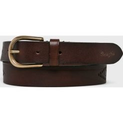Wrangler - Pasek skórzany. Pomarańczowe paski damskie Wrangler, w paski, ze skóry. W wyprzedaży za 89,90 zł.