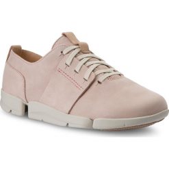 Półbuty CLARKS - Tri Caitlin 261339944 Nude Pink. Różowe półbuty damskie Clarks, na co dzień, bez wzorów, ze skóry, bez obcasa, na płaskiej podeszwie, bez zapięcia. W wyprzedaży za 249,00 zł.